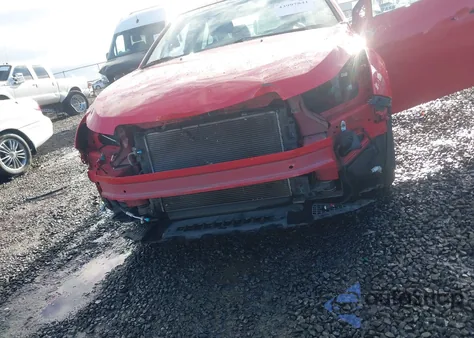 2016 Chevrolet Cruze Limited Ls Auto z USA, uszkodzony, nr VIN 1G1PC5SH4G7115832